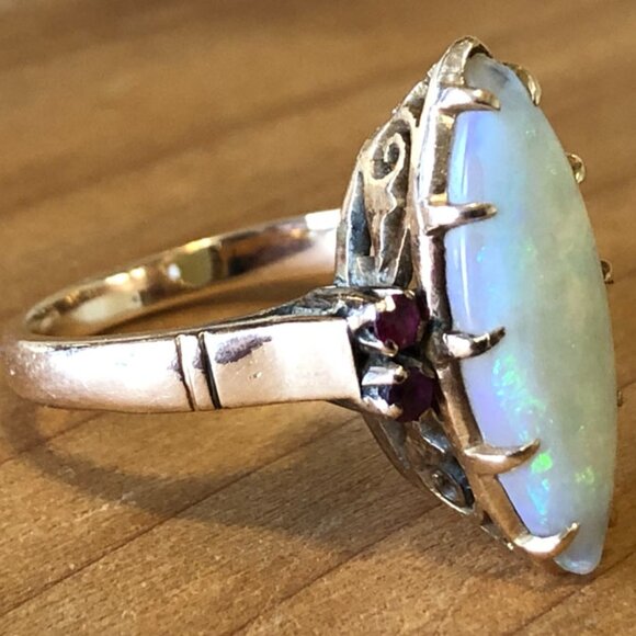 Vintage 14k Gold, Amethyst & Marquise Opal Ring Size 6.5 - Picture 3 of 5